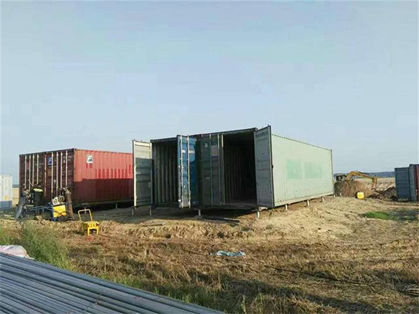 c01.jpg